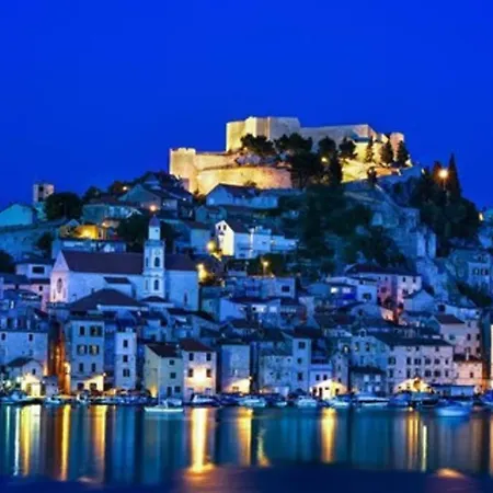 Toranj Apartamento Šibenik