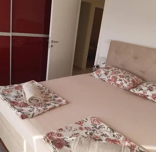 Apartament Toranj